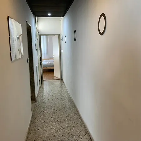 Apartamento Faenza 79