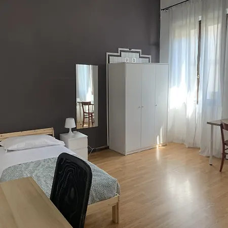 Faenza 79 Apartamento *