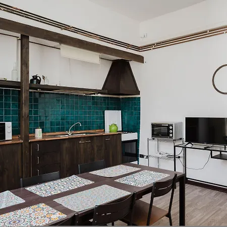 Faenza 79 Apartment *