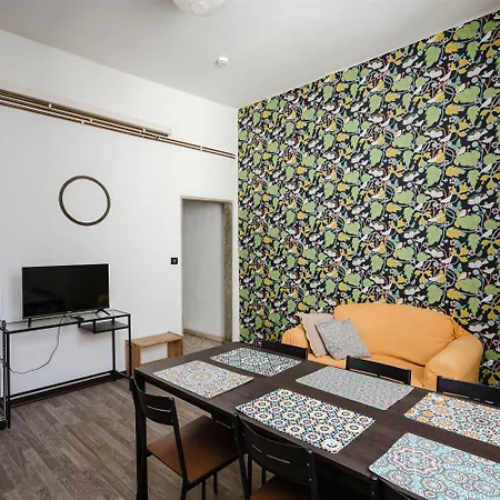 Faenza 79 Apartment